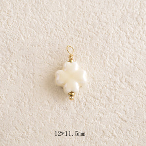 Pendentif Trèfle en céramique