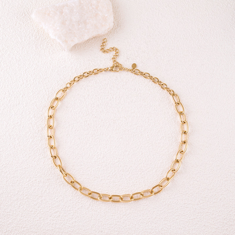 Collier Ava