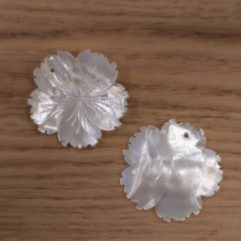 Fleur en nacre 30mm