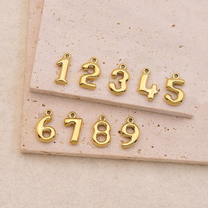 Pendentif Chiffre Bubble doré