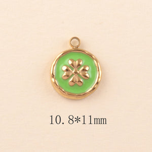 Pendentif trèfle émaillé