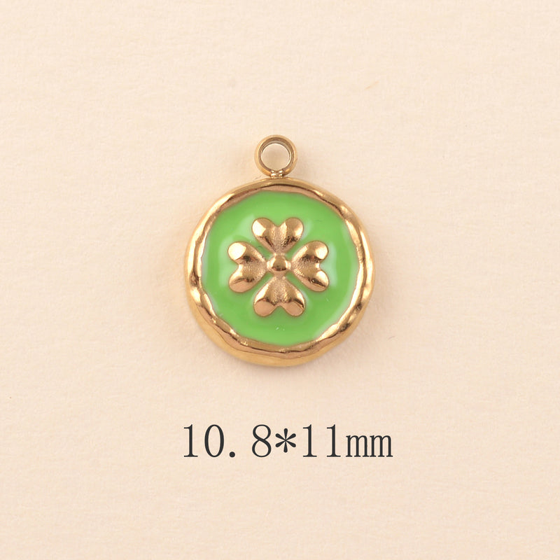 Pendentif trèfle émaillé