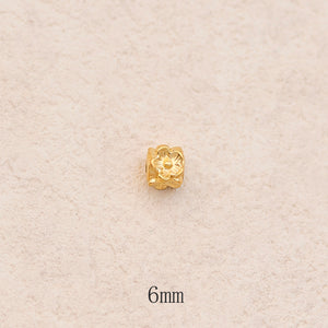 Perles intercalaires cube avec motif fleur