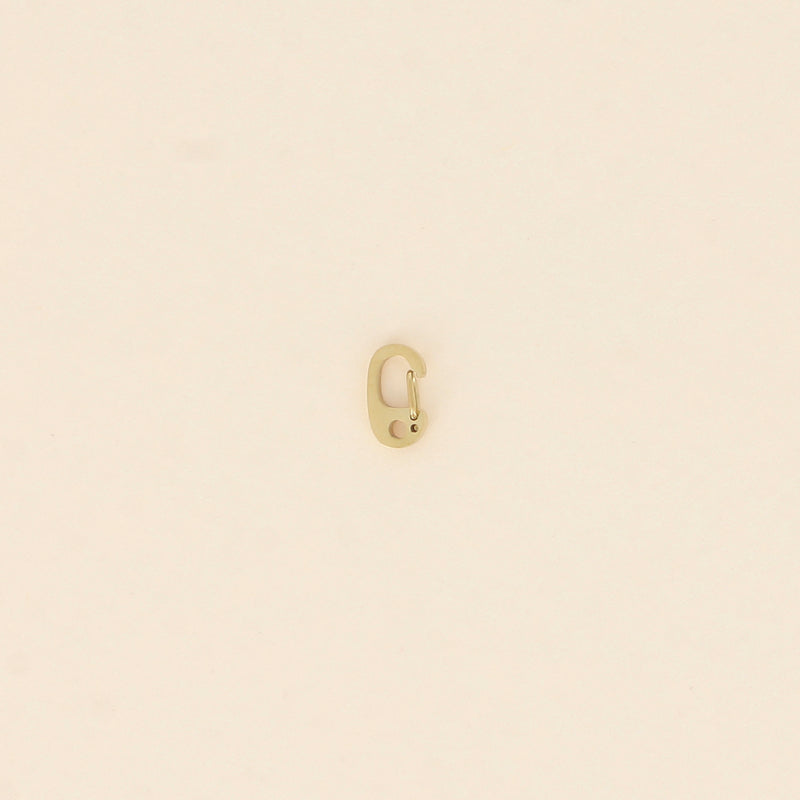 Petit fermoir à clapet