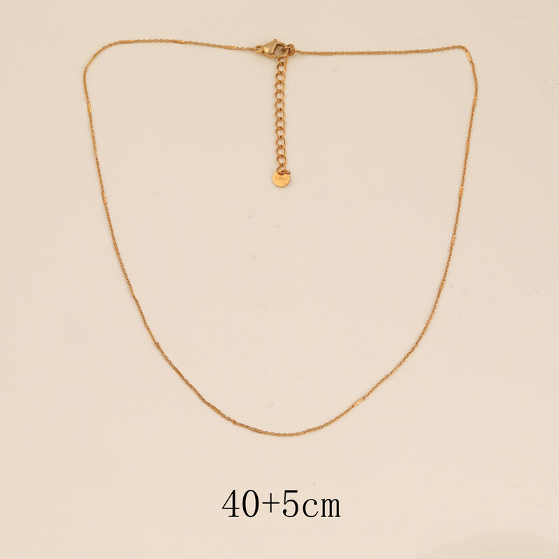 Collier Alexis
